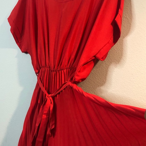 Trac Dresses & Skirts - Trac Red Pleated Circle Dress